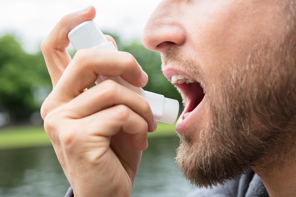 ZAGAĐEN VAZDUH GUŠI SRBIJU: Godišnje čak 500.000 napada astme zbog smoga