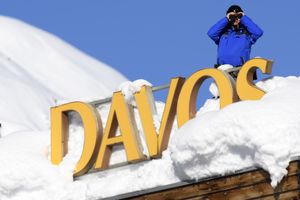 EVROPA U FOKUSU: Merkel i Makron govore u Davosu