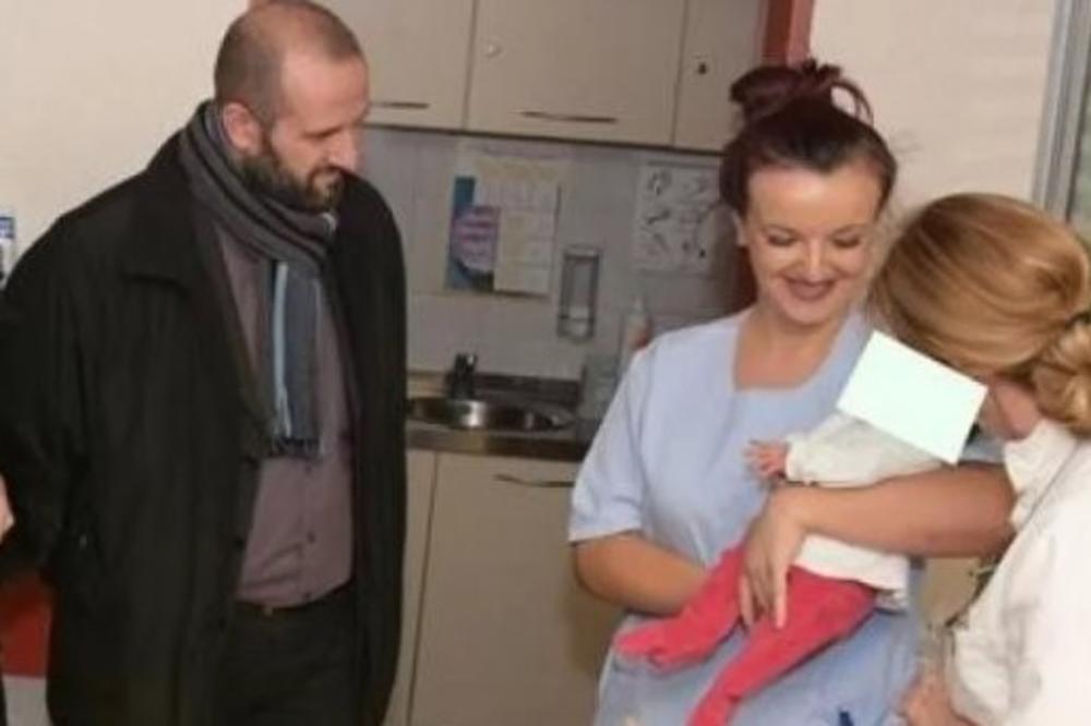 SREĆAN KRAJ DRAME: Beba pronađena u kontejneru dobila novu porodicu!