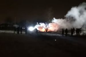 (VIDEO) UDARIO U TV TORANJ U UKRAJINI: Srušio se helikopter! SVI POGINULI!