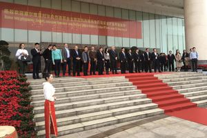 SRDAČAN DOČEK ZA SRPSKU DELEGACIJU: Nikolić nastavio posetu Kini u gradu Sjamen