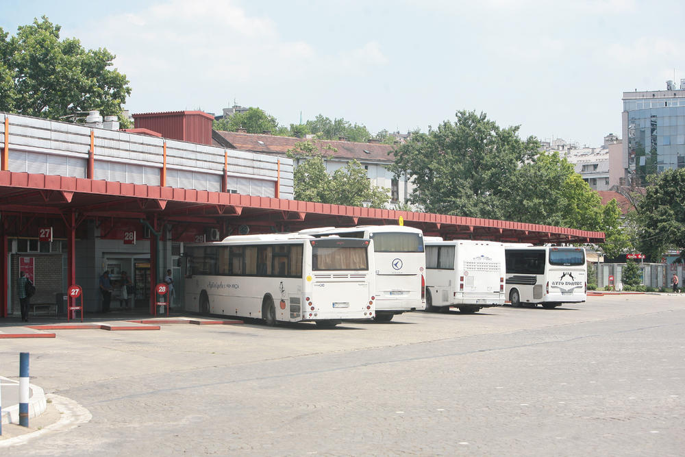 Autobus, Autobuska stanica, BAS
