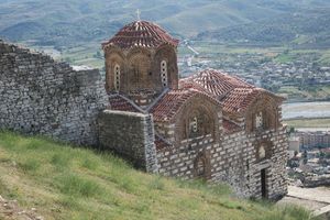 DECENIJAMA BILE ZAPUŠTENE: U Albaniji počela obnova pravoslavnih crkava