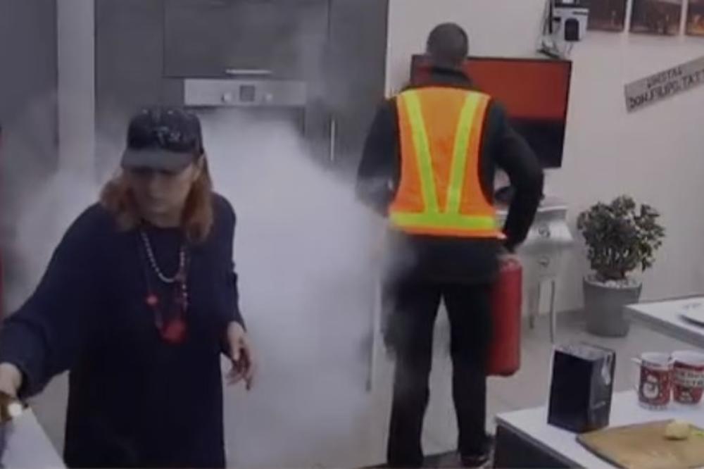 (VIDEO) ZAPALJENA ZADRUGA: Kuljao dim u kuhinji, vatrogasci reagovali