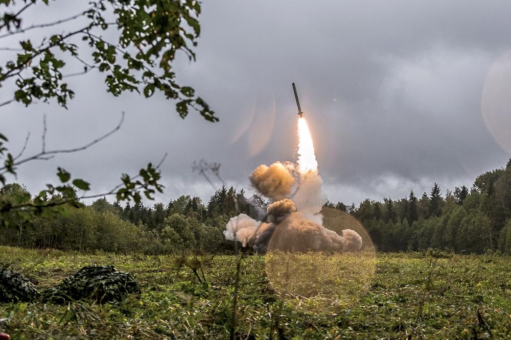 OVO JE TRN U OKU NATO: Rusija malu oblast ubrzano naoružava! Veliki deo EU u dometu raketa iz Kalinjingrada! (VIDEO)