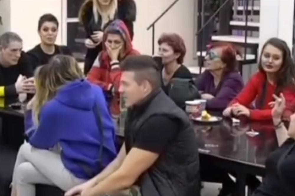 (VIDEO) ISPLIVALA FRAPANTNA ISTINA: Zadrugari traže hitnu diskvalifikaciju zbog njenog ponašanja! Užas!