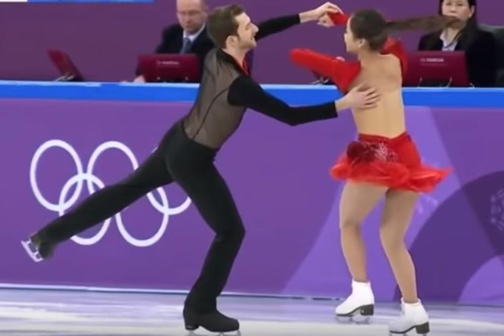(VIDEO) HALJINA IZDRŽALA TEK NEKOLIKO SEKUNDI: Nezgoda s kostimom domaće klizačice zasenila sve ostalo na Olimpijskim igrama