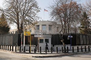 TURSKA GURNULA PRST U OKO AMERICI: Menjaju ime ulice u kojoj je ambasada SAD, a evo kako će se zvati!