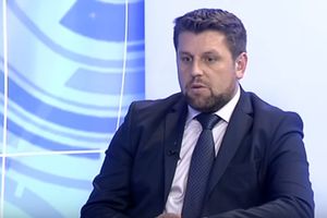 SMENJEN ĆAMIL DURAKOVIĆ: Za smenu predsednika SO Srebrenica glasalo 15 odbornika