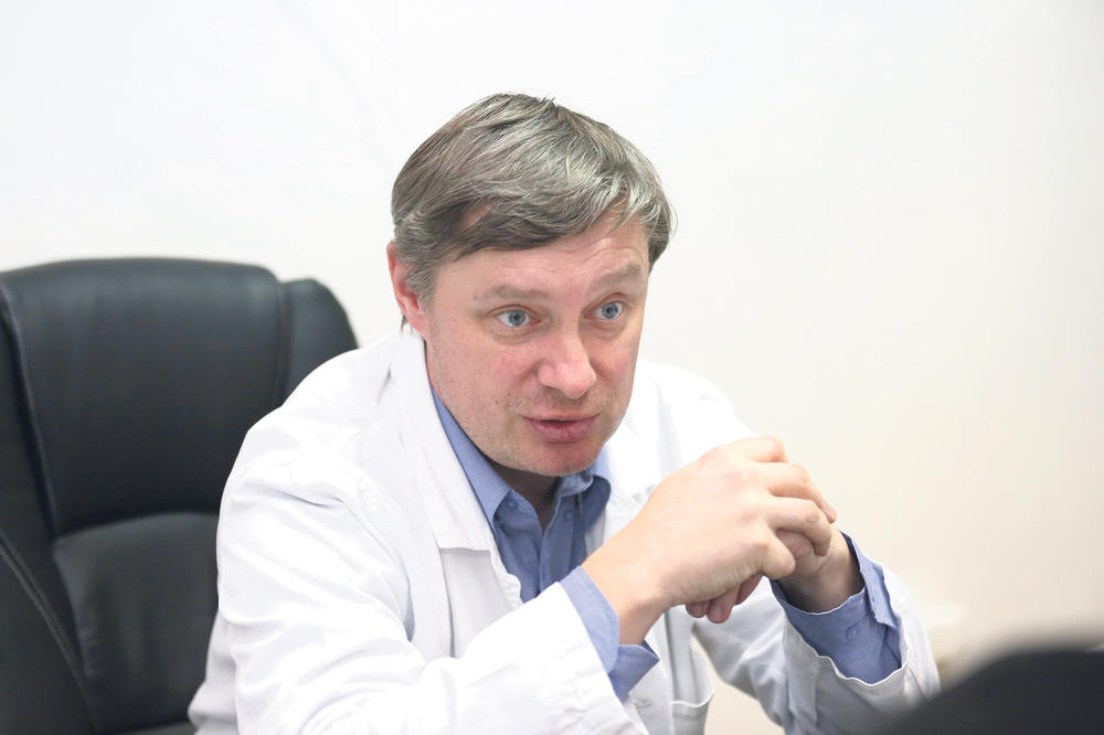 EPIDEMIJA NIJE GOTOVA! Dr Stevanović objasnio zašto je došlo do mimoilaženja stavova lekara u Kriznom štabu
