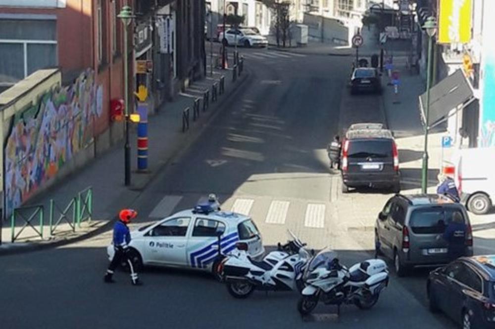 (VIDEO) LAŽNA UZBUNA U BRISELU: Snajperisti okružili zgradu u potrazi za naoružanim muškarcima, nije pronađeno ništa sumnjivo