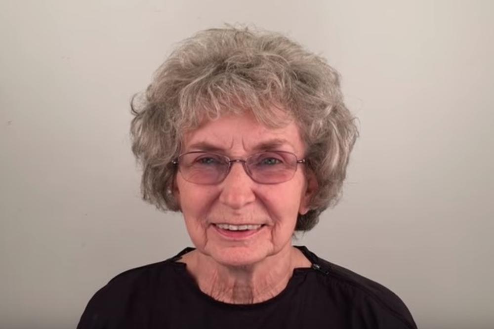 (VIDEO) BARBARI (76) JE PREMINUO SUPRUG, A UNUKE SU JOJ PRIREDILE IZNENAĐENJE: Doživela je pravu transformaciju, njen osmeh na kraju govori sve!