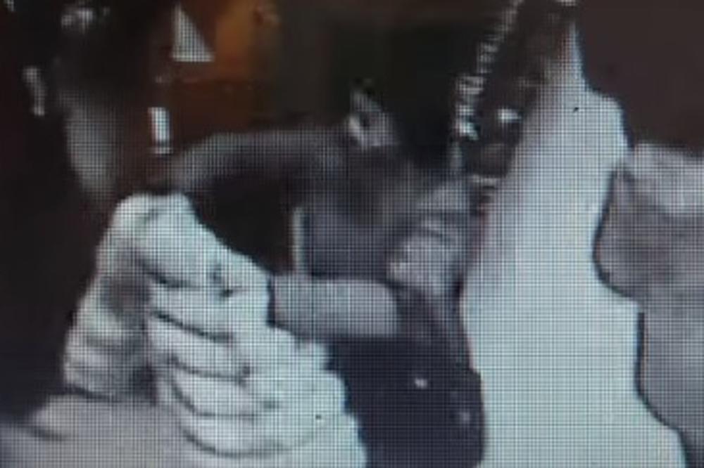 (VIDEO) POLICAJKA LOPOV IZ BRČKOG IPAK OPTUŽENA: Krađa bunde je snimljena kamerom, a njeno opravdanje je krajnje drsko