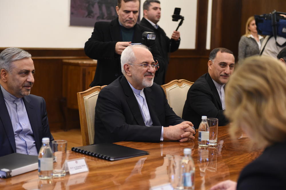 VUČIĆ SE SASTAO SA DŽAVADOM ZARIFOM: Iran zainteresovan za dobre odnose sa Srbijom