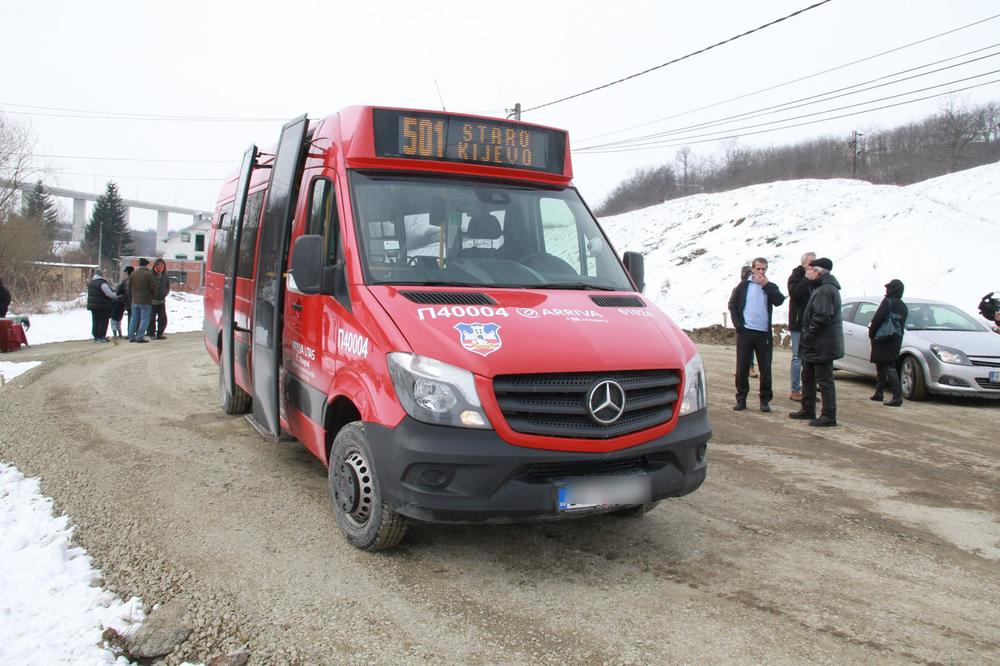 RAKOVICA DOBILA NOVU LINIJU: Mini-bus 501 saobraćaće od Starog Kijeva do Petlovog brda