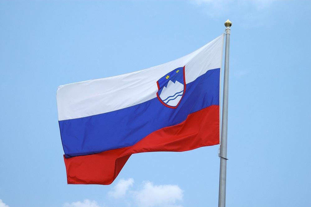 Slovenačka zastava 