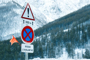 NESREĆA U PIRINEJIMA: Lavina odnela dvojicu španskih skijaša, dan nakon što je 4 stradalo na Alpima