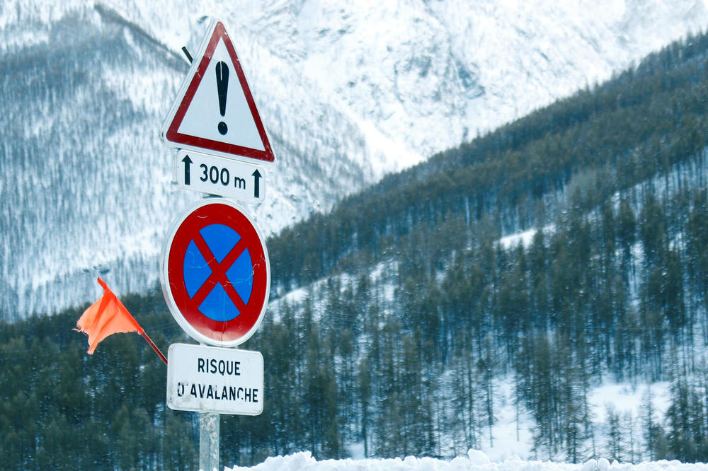 NESREĆA U PIRINEJIMA: Lavina odnela dvojicu španskih skijaša, dan nakon što je 4 stradalo na Alpima