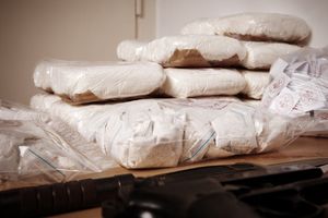 SUMNJA SE I NA SAM VRH VLASTI: Kokain najmoćnijeg kriminalnog klana Južne Amerike stigao u Albaniju, u istragu uključena i američka DEA