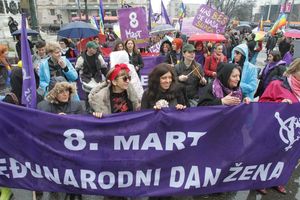 PROŠETAĆE OD TRGA REPUBLIKE DO SLAVIJE: Osmomartovski marš žena danas u Beogradu