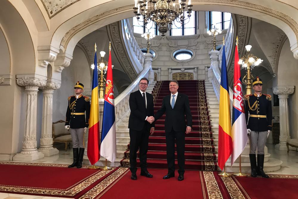 (FOTO) VUČIĆ ZAVRŠIO POSETU RUMUNIJI: Srpski i rumunski predsednik večerali zajedno