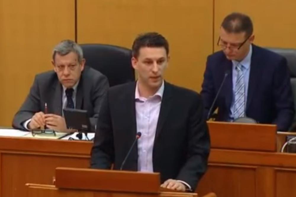 (VIDEO) PETROV ODRŽAO LEKCIJU HADEZEOVCIMA: Hrvatski čovek ne živi od ustaša i partizana, od toga živite samo vi!