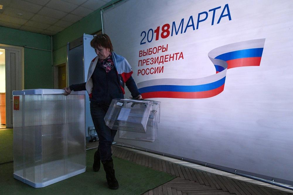 PUTIN APSOLUTNI FAVORIT: Otvorena biračka mesta za predsednika Rusije na Dalekom istoku