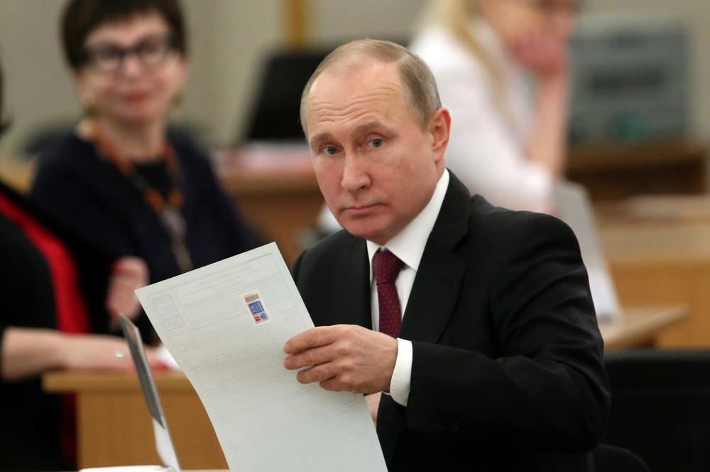 (VIDEO) PREDSEDNIČKI IZBORI U RUSIJI: Putin glasao u Moskvi