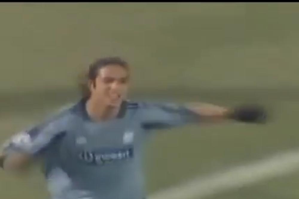 (VIDEO) GROBARI, DA LI GA SE SEĆATE: Gađao je Ibrahimovića makazama u glavu, a Partizan je zavio u crno! Pogledajte kako danas izgleda jedan od najboljih napadača Premijer lige