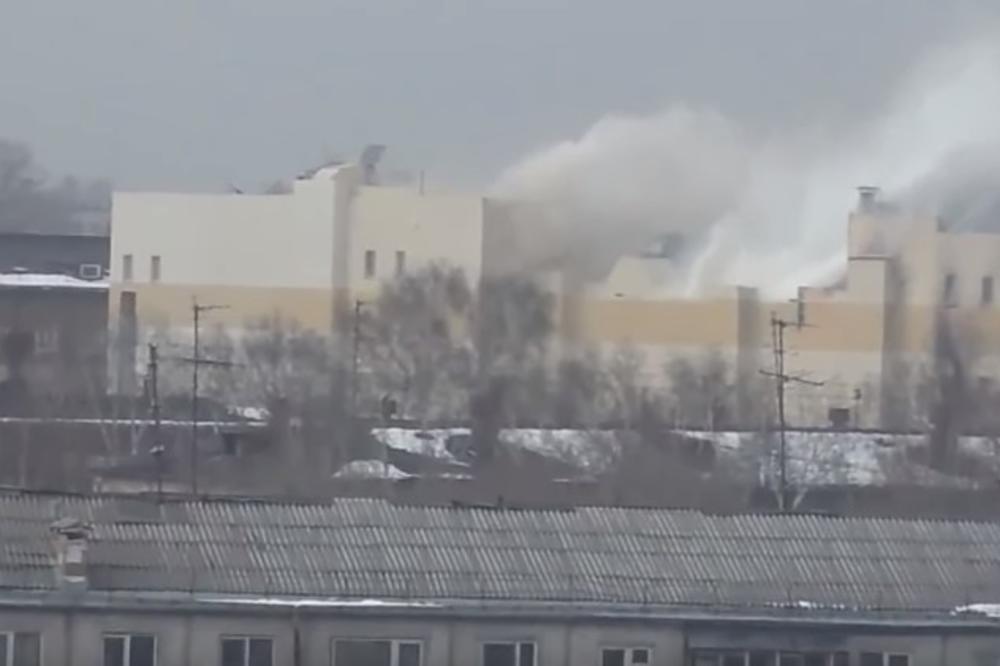 (VIDEO) UŽAS U RUSIJI: U požaru u tržnom centru stradalo troje dece i jedna žena, proglašena vanredna situacija