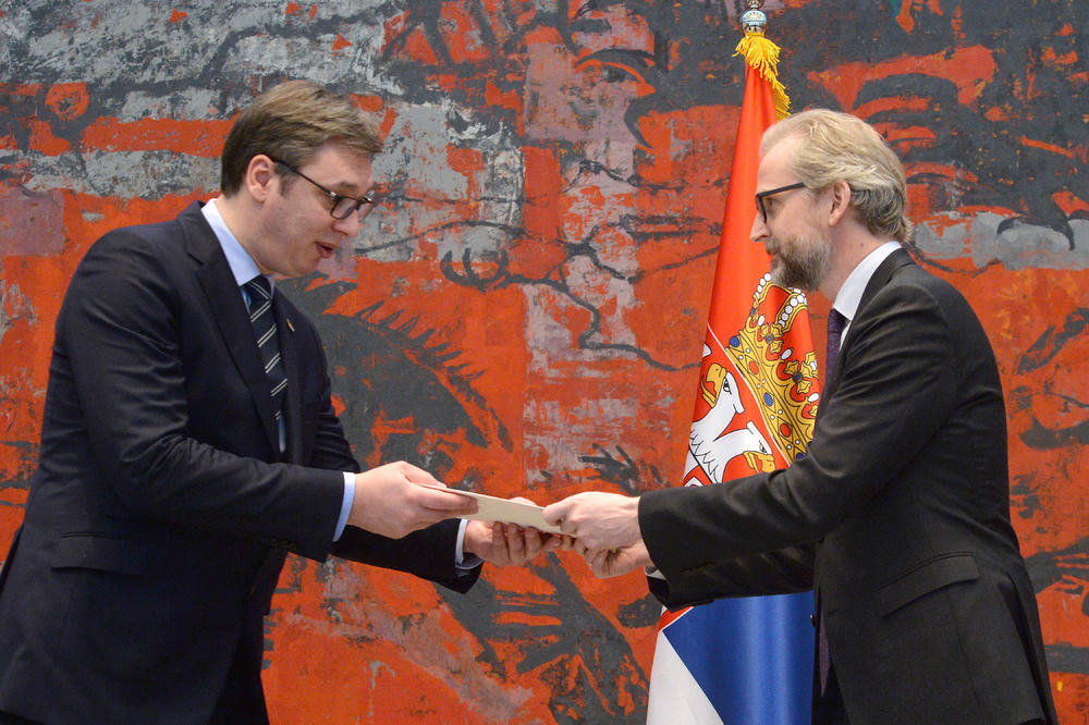 NOVOIMENOVANI AMBASADORI PREDALI AKREDITIVE Vučić sa izaslanikom Austrije: Srbija ispunila sve obaveze iz Briselskog sporazuma