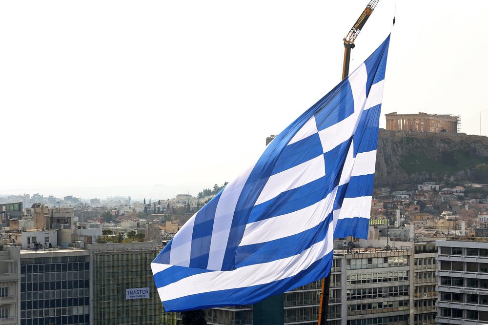 EVROPSKA KOMISIJA: Grčkoj je potrebna pomoć da se nosi sa ogromnim dugom