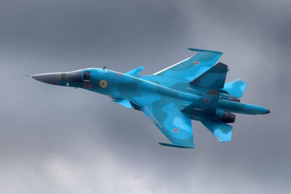BITKA ZA SEVER Putin razmešta avione "su-34" da čuvaju Arktik