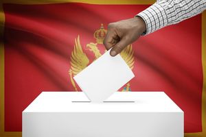 CRNA GORA SUTRA BIRA PREDSEDNIKA: U ponoć nastupila izborna tišina