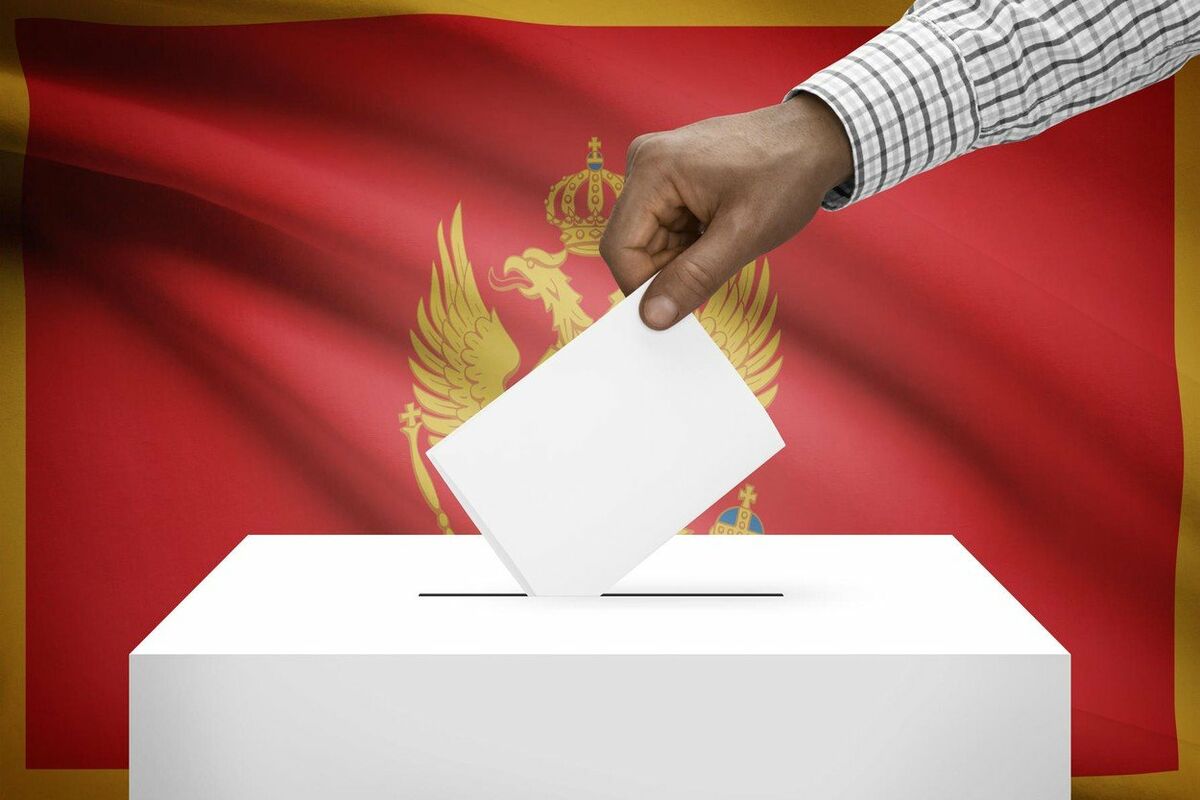 Второй тур президентских выборов. Выборы в Черногории. Выборы в парламент Сербии. Президентские выборы в Черногории. 2 Тур выборов.
