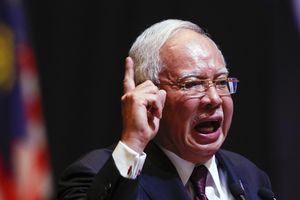 BIVŠI PREMIJER IZA REŠETAKA: Nekadašnji predsednik vlade Malezije uhapšen zbog pronevere