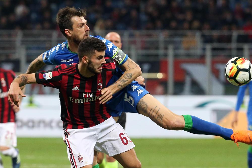 (VIDEO) HRVAT SPASAO ROSONERE: Milan iščupao bod protiv Sasuola