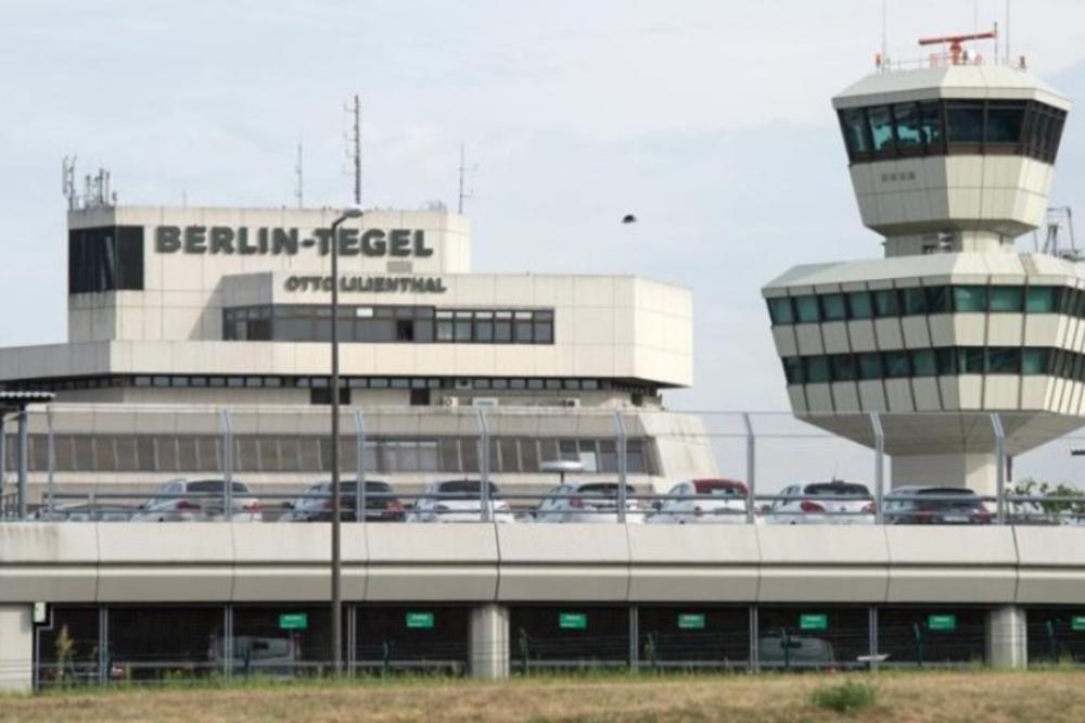 (VIDEO) NEMAČKI MINISTAR UPOZORAVA: Berlin rizikuje da ostane bez aerodroma!