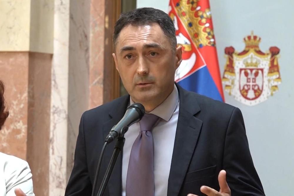 NASTUPAĆE KAO SAMOSTALNI POSLANIK: Milan Lapčević napustio stranku DSS: Nismo iznenađeni