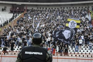 (KURIR TV) NAPETO NA JUGU: Pogledajte prozivke među zaraćenim navijačkim grupama Partizana