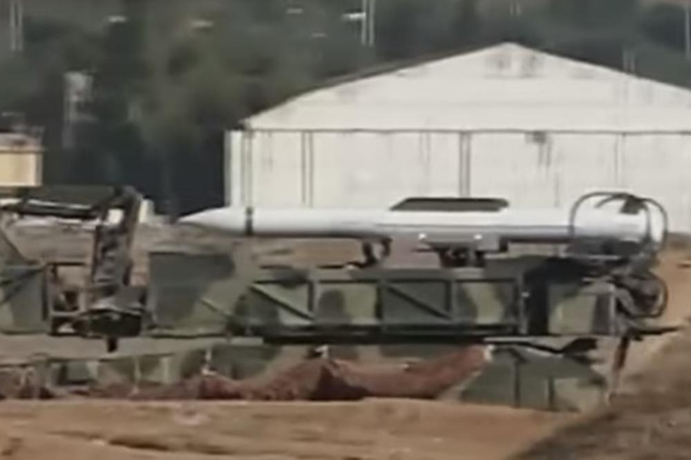 (VIDEO) DA LI JE OVO DOKAZ NEUSPEHA NAPADA U SIRIJI: Evo kako navodno izgleda vojni aerodrom posle udara