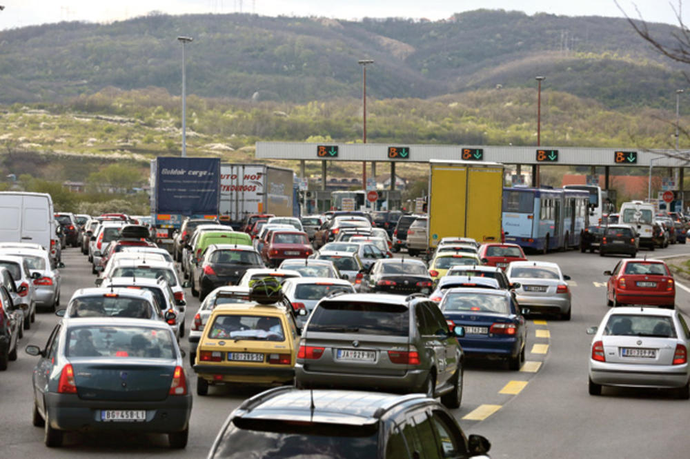 PAKLENI PLAN DIVLJAKA NA SRPSKIM PUTEVIMA: Evo zašto stranci BOGA MOLE da im se auto ne pokvari u Srbiji! PAZITE SE I VI