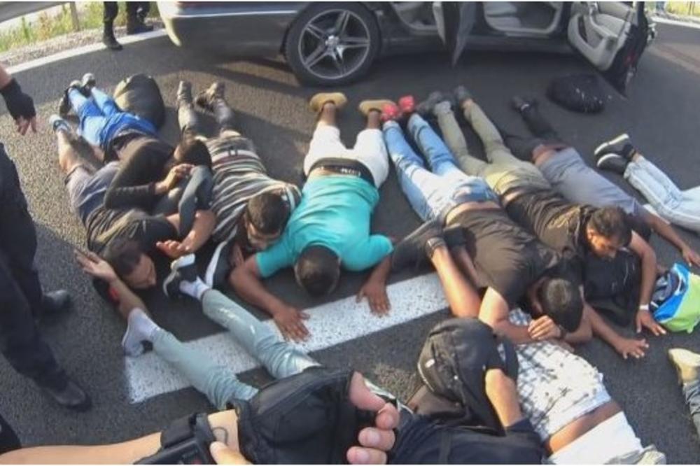 OTKRIVENO 38 ILEGALNIH MIGRANATA U MAKEDONSKOM KAMIONU: Nesrećnici platili 4.000 evra vozaču koji je zbrisao!