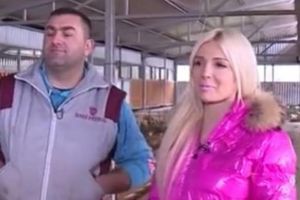 (VIDEO) ŽIVI U BATAJNICI I IZGLEDA KAO FOTO-MODEL: Nikada nećete pogoditi čime se bave ona i njen suprug, a u tome su najuspešniji u Beogradu