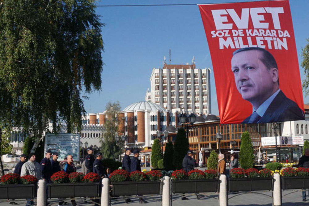 JEDNOGLASNO: Erdogan od danas počasni građanin Novog Pazara, a gradonačelnik otkrio čime je to najviše zaslužio