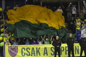 (KURIR TV) ZAGLUŠUJUĆA BUKA: Pogledajte atmosferu u Šopronu pred finale ženske Evrolige