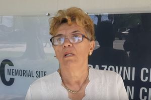 (VIDEO) ĆERKA PREŽIVELOG LOGORAŠA OBELEŽILA DAN U JASENOVCU: Pozdravila sve partizanskim pozdravom, a njenom pričom su svi bili dirnuti