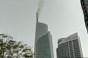(VIDEO) GORI NEBODER U DUBAIJU: Iz kule od 68 spratova odmah evakuisaali građane!