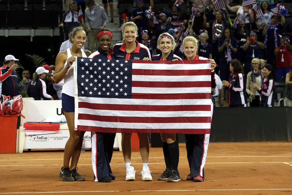 KIZ DONELA POBEDU: Amerikanke slomile Francusku za finale sa Češkom