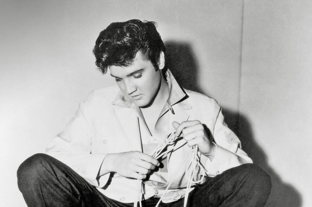 Elvis Prisli i dalje je KRALJ! 42.500 $ za POSTER iz 1955!